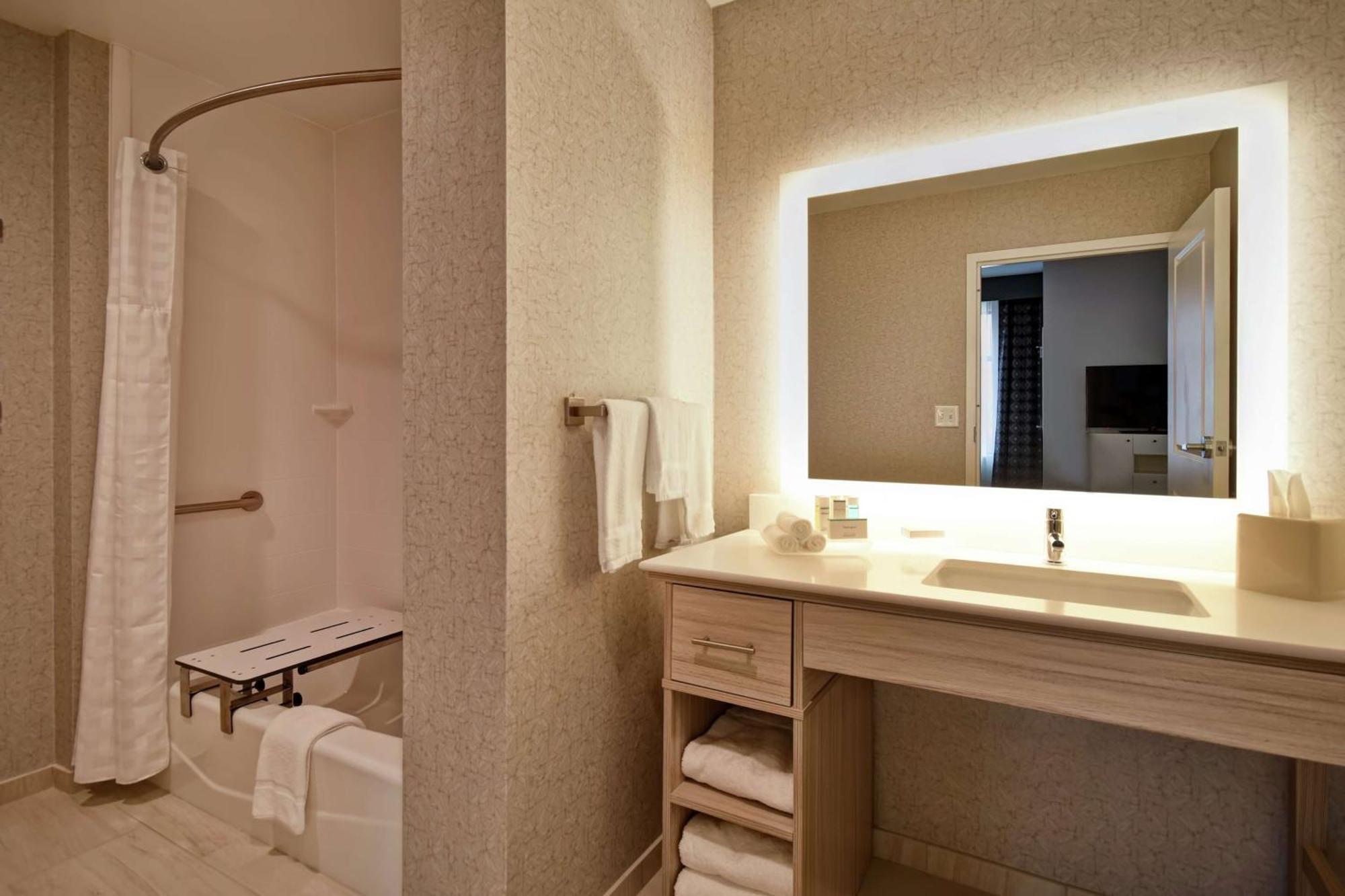 Homewood Suites By Hilton Greenville Downtown Eksteriør billede